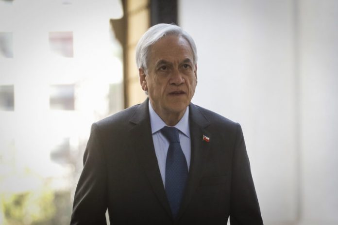 Honores a la llegada del Presidente de la Republica